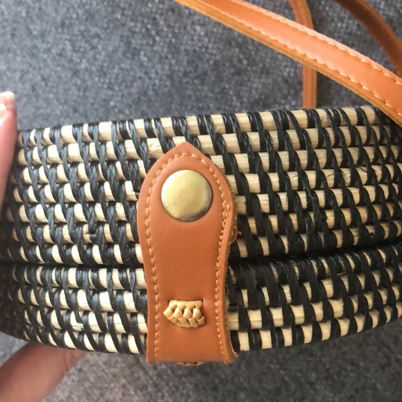 Rattan straw bag purse black cream faux leather - Picture 5 of 7